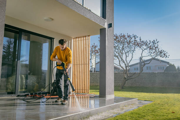 Best Animal Enclosure Cleaning  in Fountain, CO